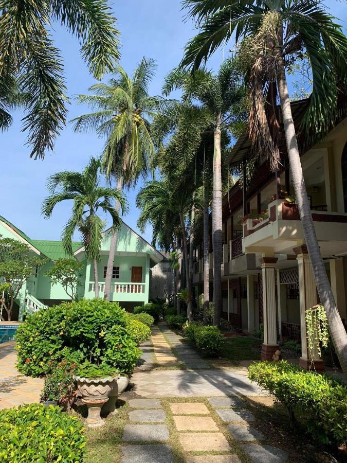 Rattana Guesthouse & Bungalow Чавенг Бийч Екстериор снимка