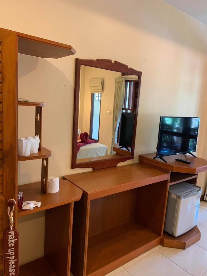 Rattana Guesthouse & Bungalow Чавенг Бийч Екстериор снимка